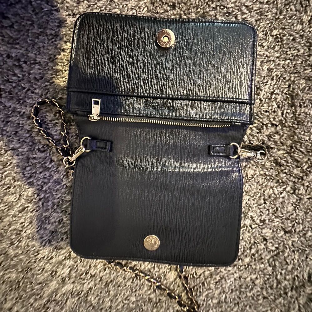 bebe cross body purse